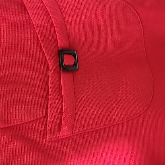 STUDIO 1 Women's Red Short Sleeve Blazer - Size 8 - Picture 3 of 12